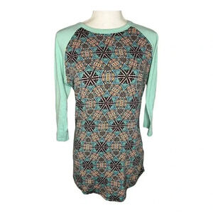 LuLaRoe XS Randy Baseball Tee With Mint Green Sleeves‎ And Geometric Design